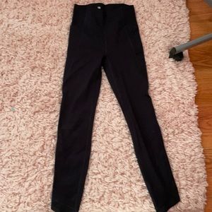 black tarhet legging